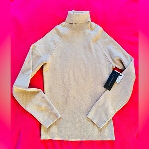NWT Context Gold Sparkle Fitted Turtleneck Sweater